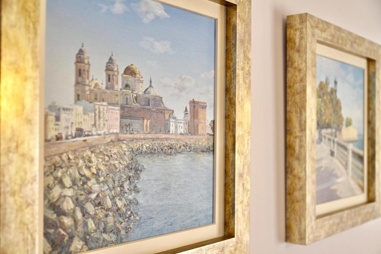 Apartamento Confortable Junto Al Mercado Cadiz Luaran gambar